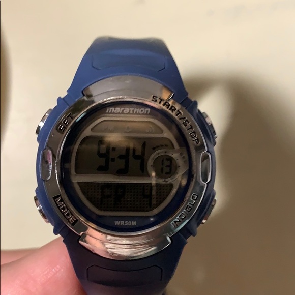 Digital Watch - Picture 6 of 6